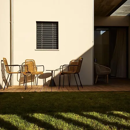 Chillhouse_porto - Praca Da Republica * Oporto