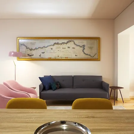 Chillhouse_porto - Praca Da Republica * Porto